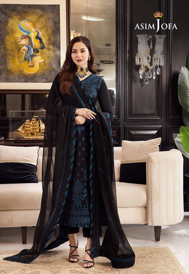 Chiifon fully heavy embroidered spengle work